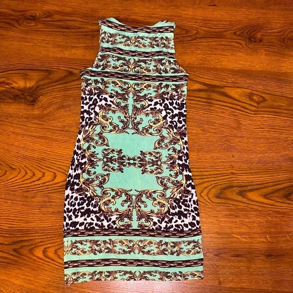 π· Buffalo David Bitton π· Sleeveless Green Gold Chain Geometric Pattern Dress - Picture 14 of 15